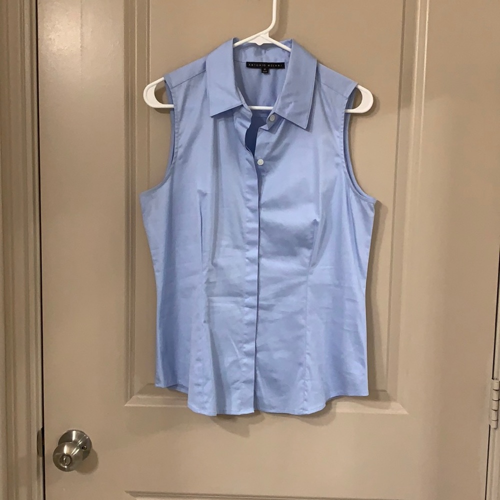 Sleeveless button down